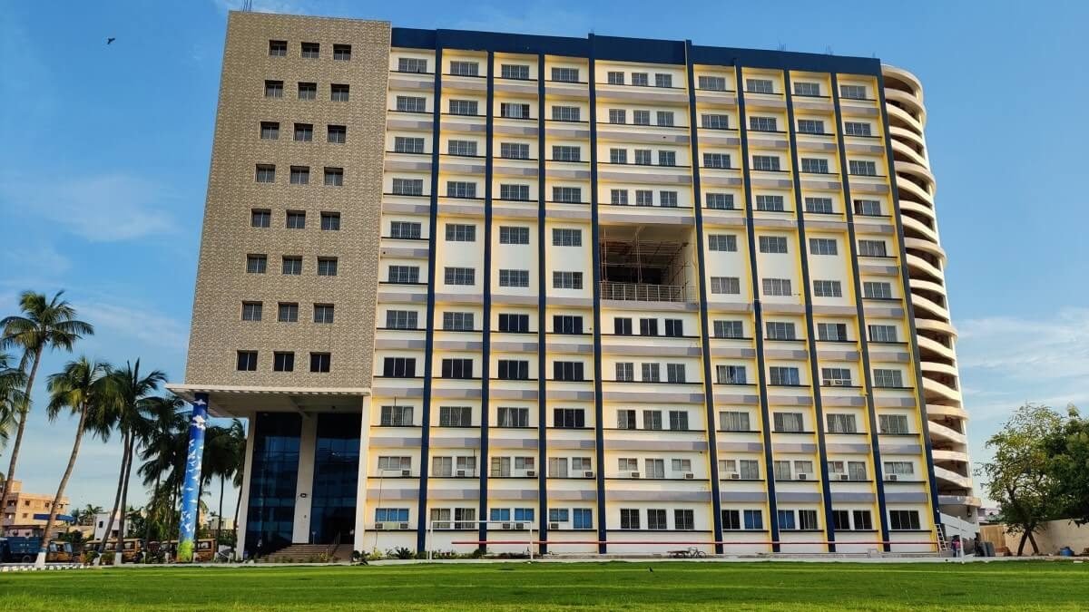 JIS School of Medical Science & Research