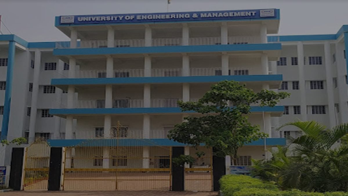 University of Engineering & Management (UEM)